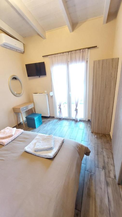 Ria'S Gardenview Apartment 约阿尼纳 外观 照片