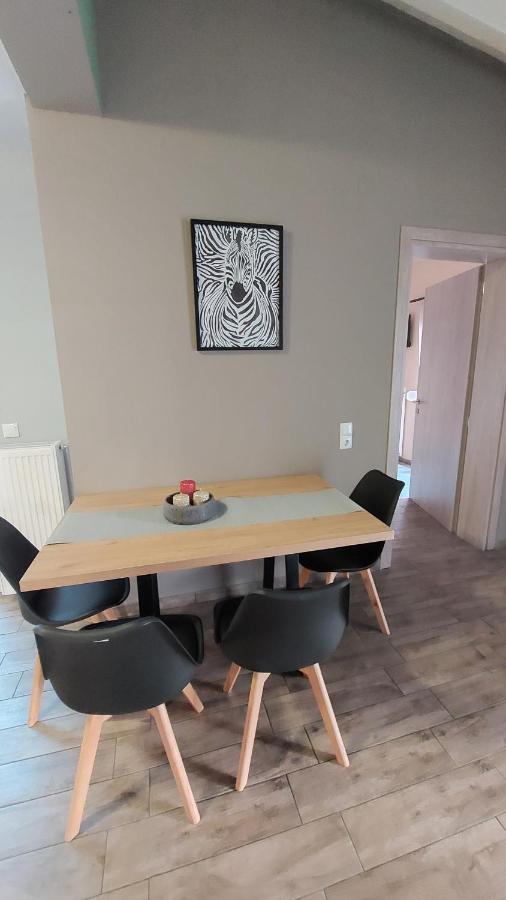 Ria'S Gardenview Apartment 约阿尼纳 外观 照片