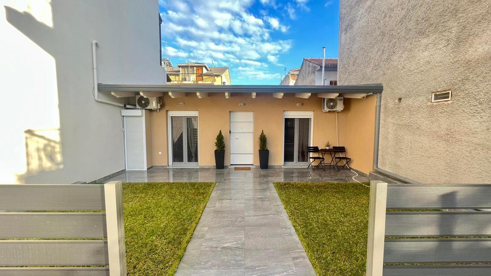Ria'S Gardenview Apartment 约阿尼纳 外观 照片